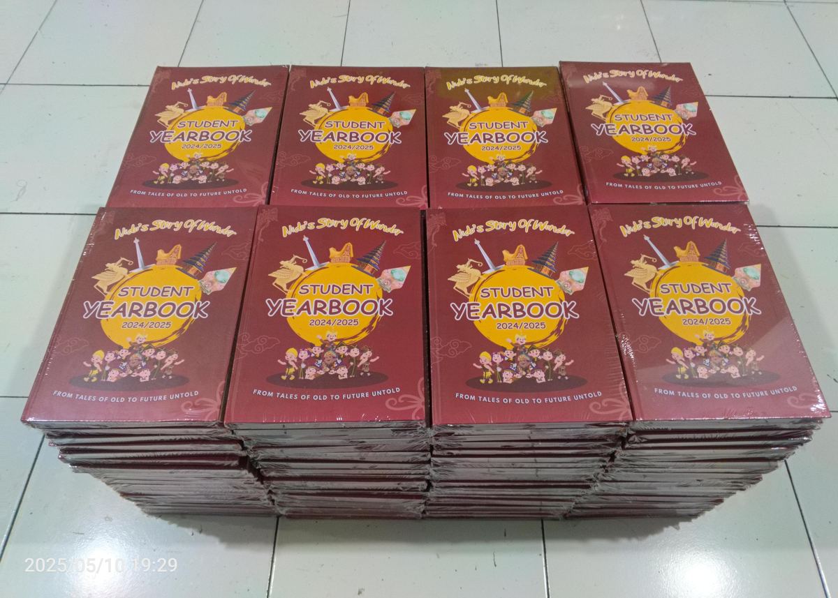Bukti fisik buku hasil cetak HM Printing